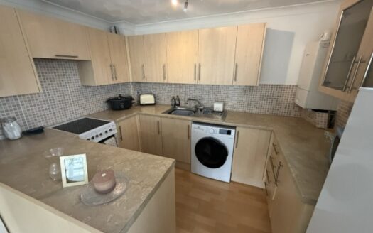 2 bedroom flat in Ryde