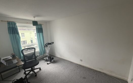 2 bedroom flat in Ryde