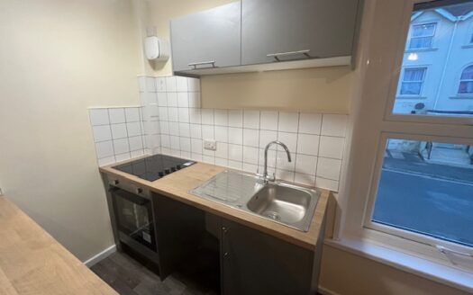 2 bedroom flat in Sandown