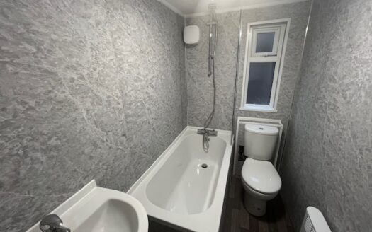 2 bedroom flat in Sandown