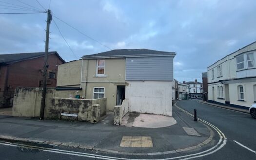 Flat flat to rent in Sandown