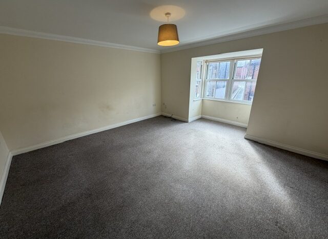 Property to rent in 65 Crocker Street