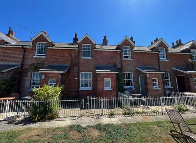 Cottage cottage to rent in Westhill Lane