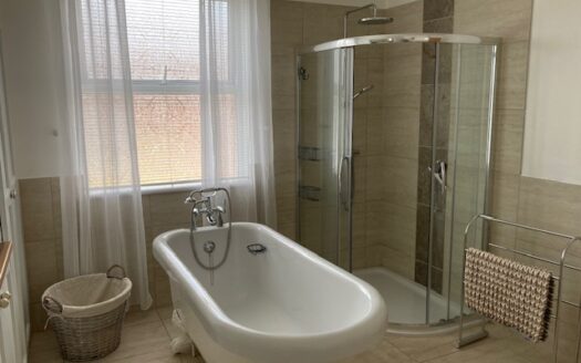3 bedroom house in Cowes